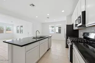 24000 N 146th Ln, Surprise, AZ 85387 - Photo 8