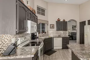 14981 W Verde Ln, Goodyear, AZ 85395 - Photo 10