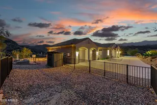 18685 E Agua Vista, Black Canyon City, AZ 85324 - Photo 38