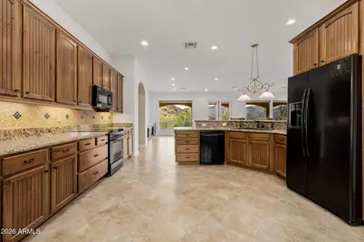 18685 E Agua Vista, Black Canyon City, AZ 85324 - Photo 16