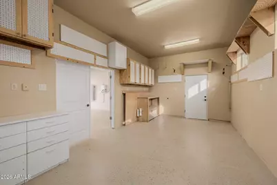 18685 E Agua Vista, Black Canyon City, AZ 85324 - Photo 32