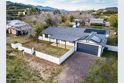 19750 E Green Valley Road, Black Canyon City, AZ 85324 - Photo 2