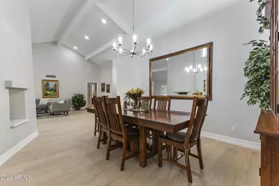 7354 E San Miguel Avenue, Scottsdale, AZ 85250 - Photo 6