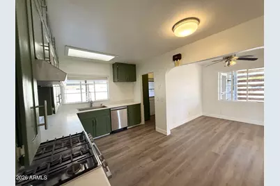 102 W 8th Place, Mesa, AZ 85201 - Photo 10