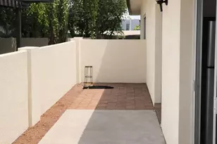 2838 N 49th Pl, Phoenix, AZ 85008 - Photo 12