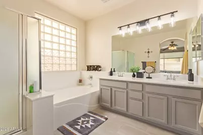 18450 W Paseo Way, Goodyear, AZ 85338 - Photo 16