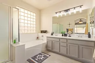 18450 W Paseo Way, Goodyear, AZ 85338 - Photo 16