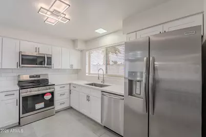 5817 S Siesta Lane, Tempe, AZ 85283 - Photo 6