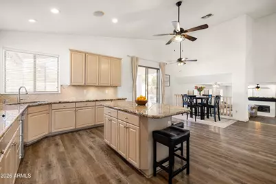 7042 W Morning Dove Drive, Glendale, AZ 85308 - Photo 12