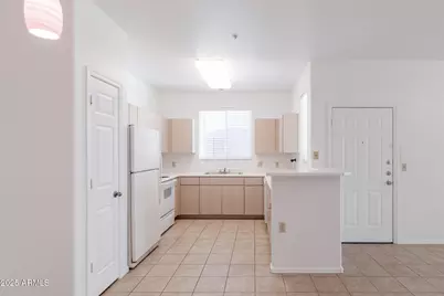 1100 N Priest Drive #1112, Chandler, AZ 85226 - Photo 4