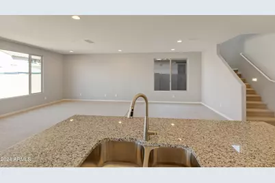 8956 W Luke Avenue, Glendale, AZ 85305 - Photo 14
