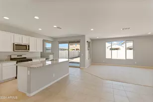 8956 W Luke Ave, Glendale, AZ 85305 - Photo 10