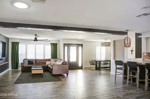 2016 E State Ave, Phoenix, AZ 85020 - Photo 8