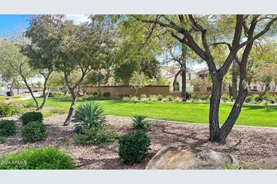 2208 W Monte Cristo Avenue, Phoenix, AZ 85023 - Photo 22