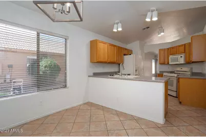 1452 W Blue Ridge Way, Chandler, AZ 85248 - Photo 8