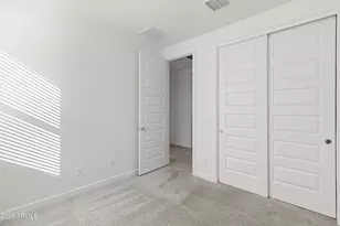 32273 N 21st Dr, Phoenix, AZ 85085 - Photo 18