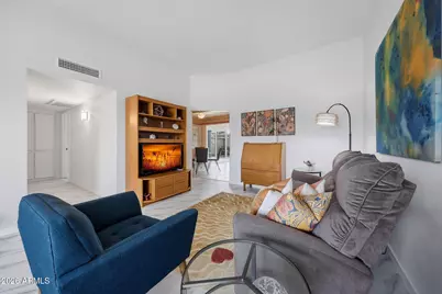 9970 W Royal Oak Road #Q, Sun City, AZ 85351 - Photo 16