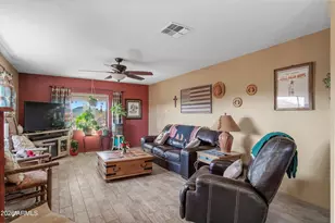 52032 N 297th Ave, Wickenburg, AZ 85390 - Photo 4