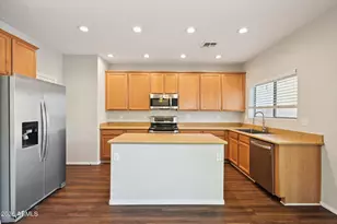 9598 N 81st Dr, Peoria, AZ 85345 - Photo 6