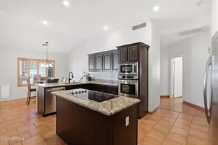 1133 N Peppertree Dr, Gilbert, AZ 85234 - Photo 12