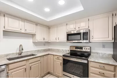 7840 E Camelback Road #309, Scottsdale, AZ 85251 - Photo 4