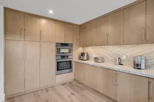 2733 E Byrds View Dr, Flagstaff, AZ 86005 - Photo 40