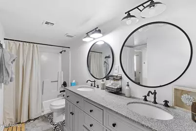 1618 N 32nd Street #6, Phoenix, AZ 85008 - Photo 18