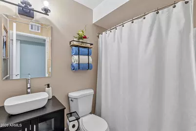 2031 E Vista Drive, Phoenix, AZ 85022 - Photo 16