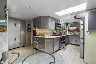 8018 E Vista Bonita Dr, Scottsdale, AZ 85255 - Photo 6