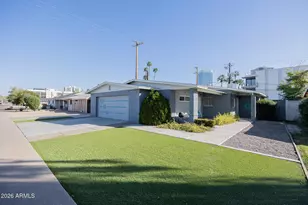 3137 N 4th Ave, Phoenix, AZ 85013 - Photo 1