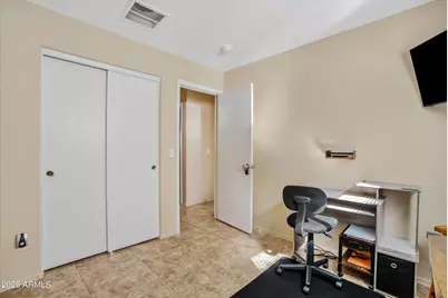 29149 N Yellow Bee Drive, San Tan Valley, AZ 85143 - Photo 10