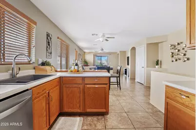 29149 N Yellow Bee Drive, San Tan Valley, AZ 85143 - Photo 2