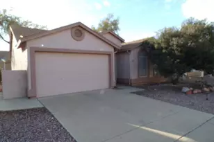 1871 E Westchester Dr, Chandler, AZ 85249 - Photo 1