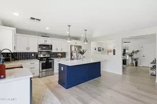 39539 N Dusty Dr, San Tan Valley, AZ 85140 - Photo 14