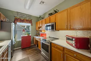 1351 N Pleasant Dr, Chandler, AZ 85225 - Photo 6