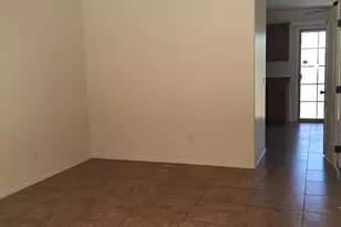 2014 E Sweetwater Ave, Phoenix, AZ 85022 - Photo 6