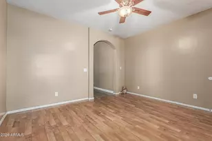 2513 W Novak Way, Phoenix, AZ 85041 - Photo 4