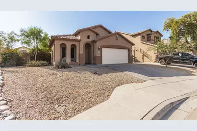 2513 W Novak Way, Phoenix, AZ 85041 - Photo 2