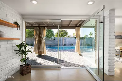 11216 N 39th Place, Phoenix, AZ 85028 - Photo 2