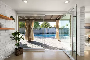 11216 N 39th Pl, Phoenix, AZ 85028 - Photo 2