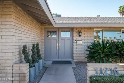11216 N 39th Place, Phoenix, AZ 85028 - Photo 10