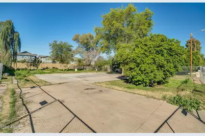 7128 N 32nd Avenue #159, Phoenix, AZ 85051 - Photo 2