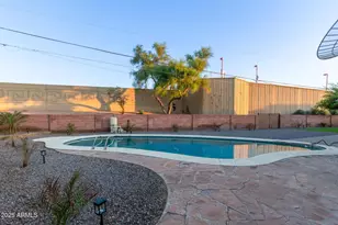 319 E Riviera Dr, Tempe, AZ 85282 - Photo 2