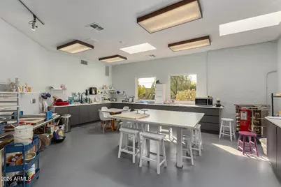 7910 E Camelback Road #312, Scottsdale, AZ 85251 - Photo 16