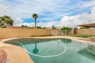 1968 E Del Rio Dr, Tempe, AZ 85282 - Photo 2