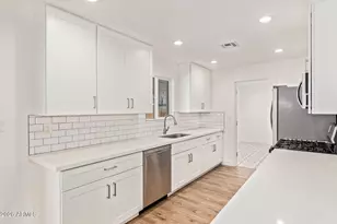 1809 E Concorda Dr, Tempe, AZ 85282 - Photo 6