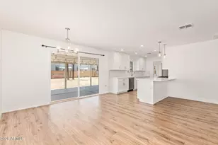 1809 E Concorda Dr, Tempe, AZ 85282 - Photo 4