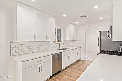 1809 E Concorda Drive, Tempe, AZ 85282 - Photo 6