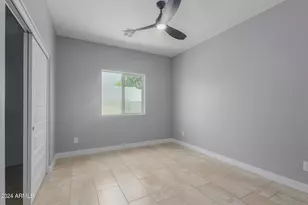 31824 N Poplar St, Wittmann, AZ 85361 - Photo 18