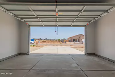 31824 N Poplar Street, Wittmann, AZ 85361 - Photo 24